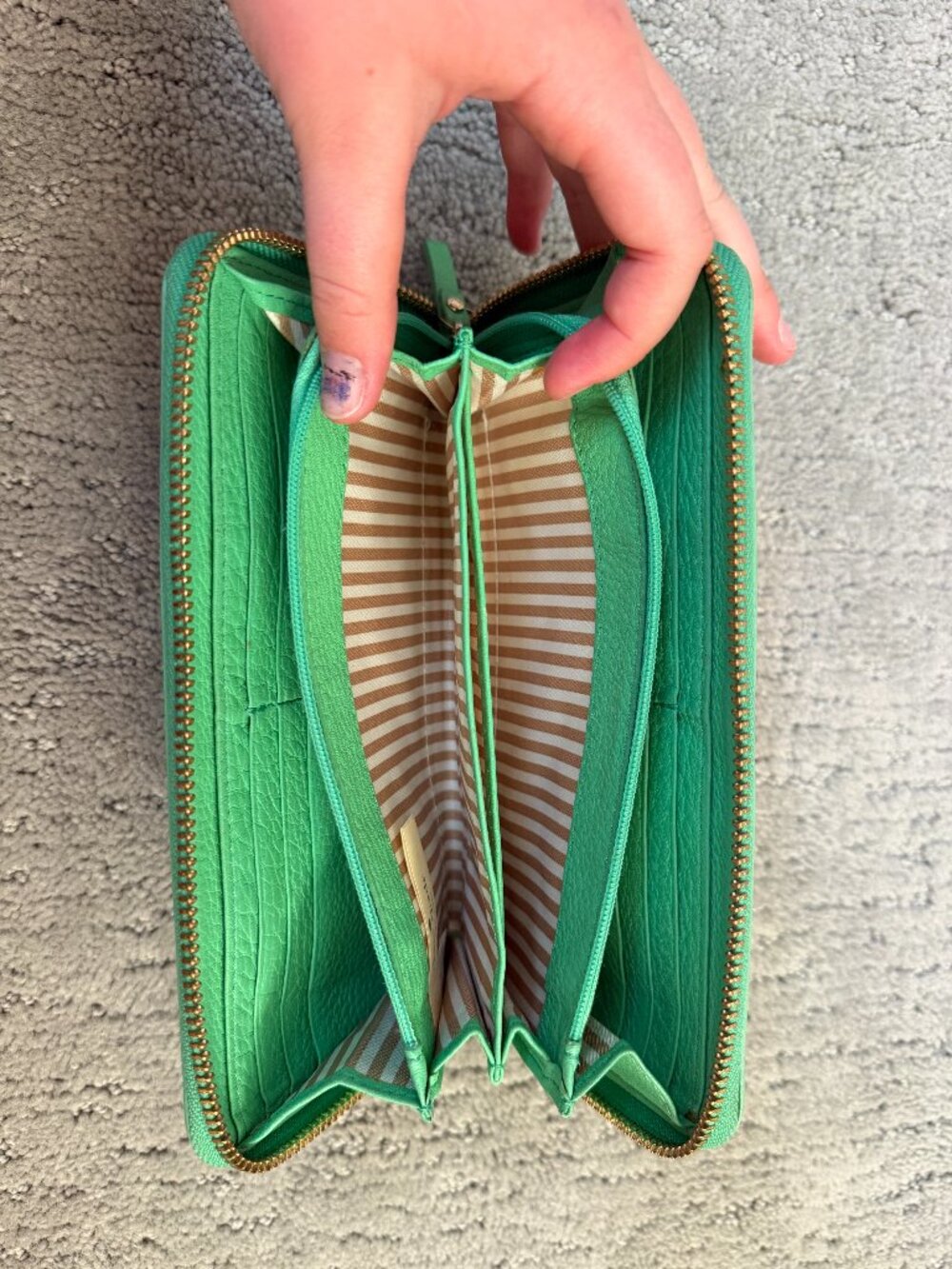 Kate Spade Zip-Around Continental Wallet — Kelly Green